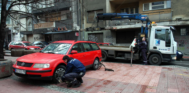 И комуналци ће позивати паука